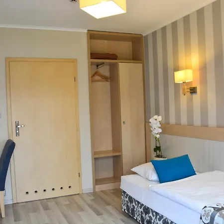 Motel Restauracja 32 3*